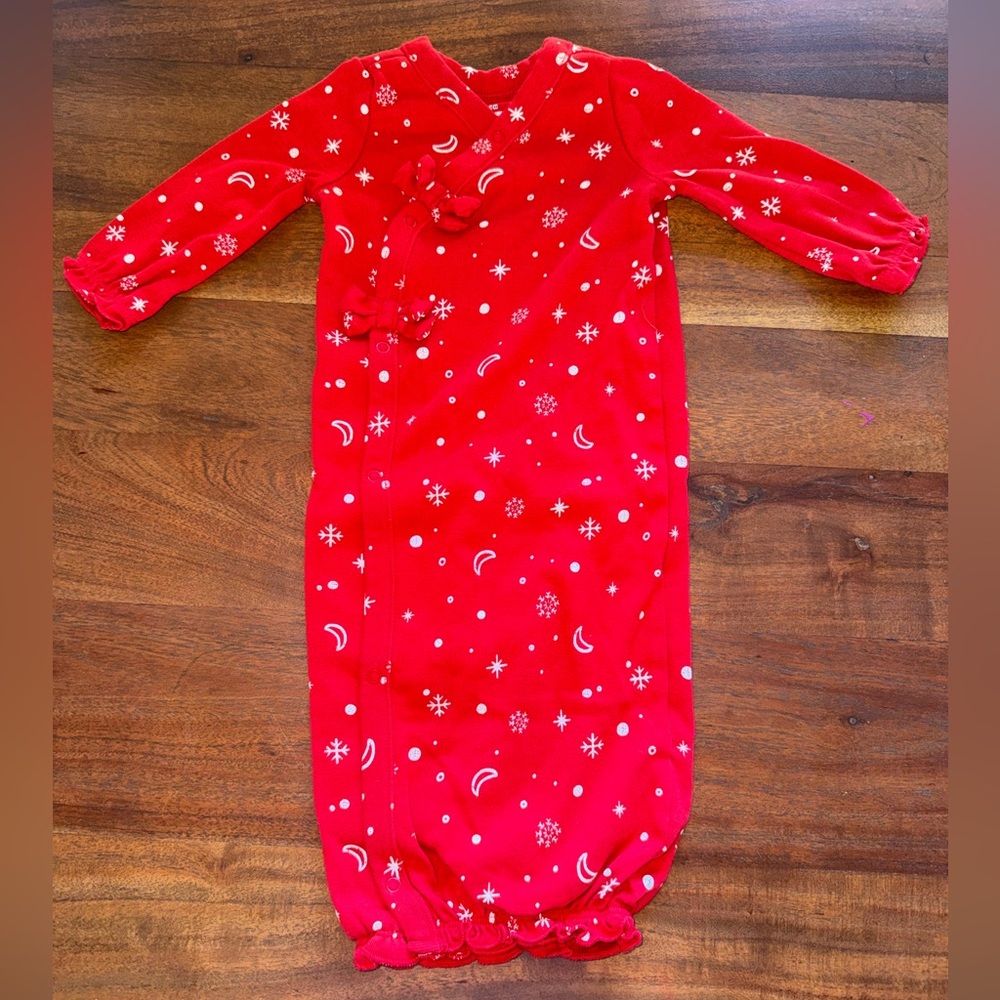 Old Navy Red Kids Sleep Sack‎ with Snowflake and Moon Pattern